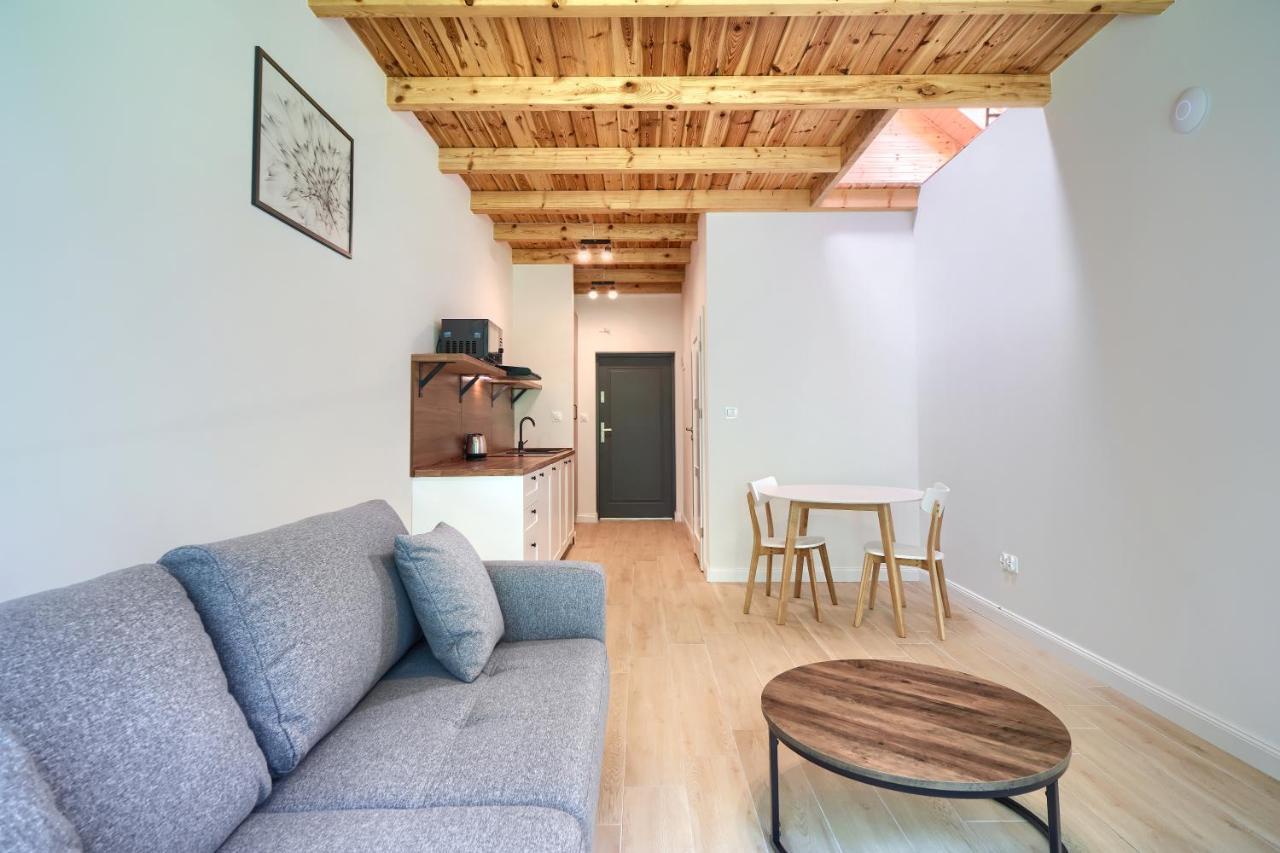 Apartamenty 7 Debow Pleśna Exteriér fotografie