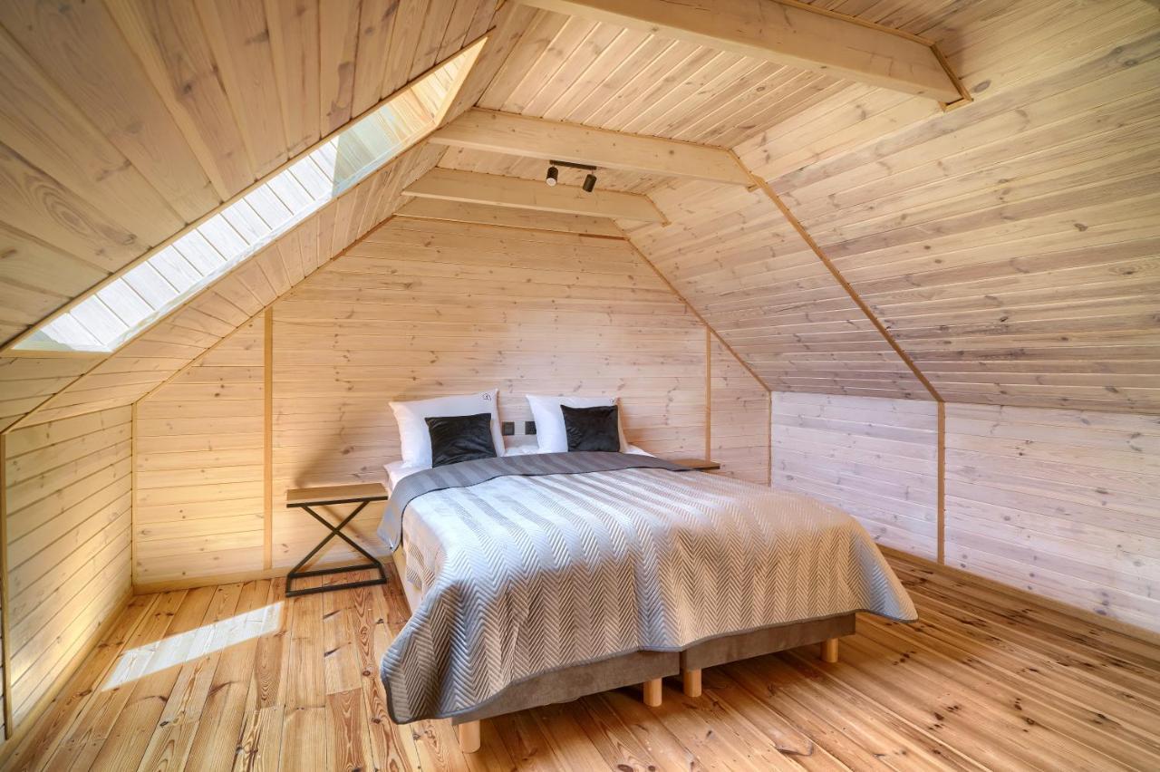Apartamenty 7 Debow Pleśna Exteriér fotografie