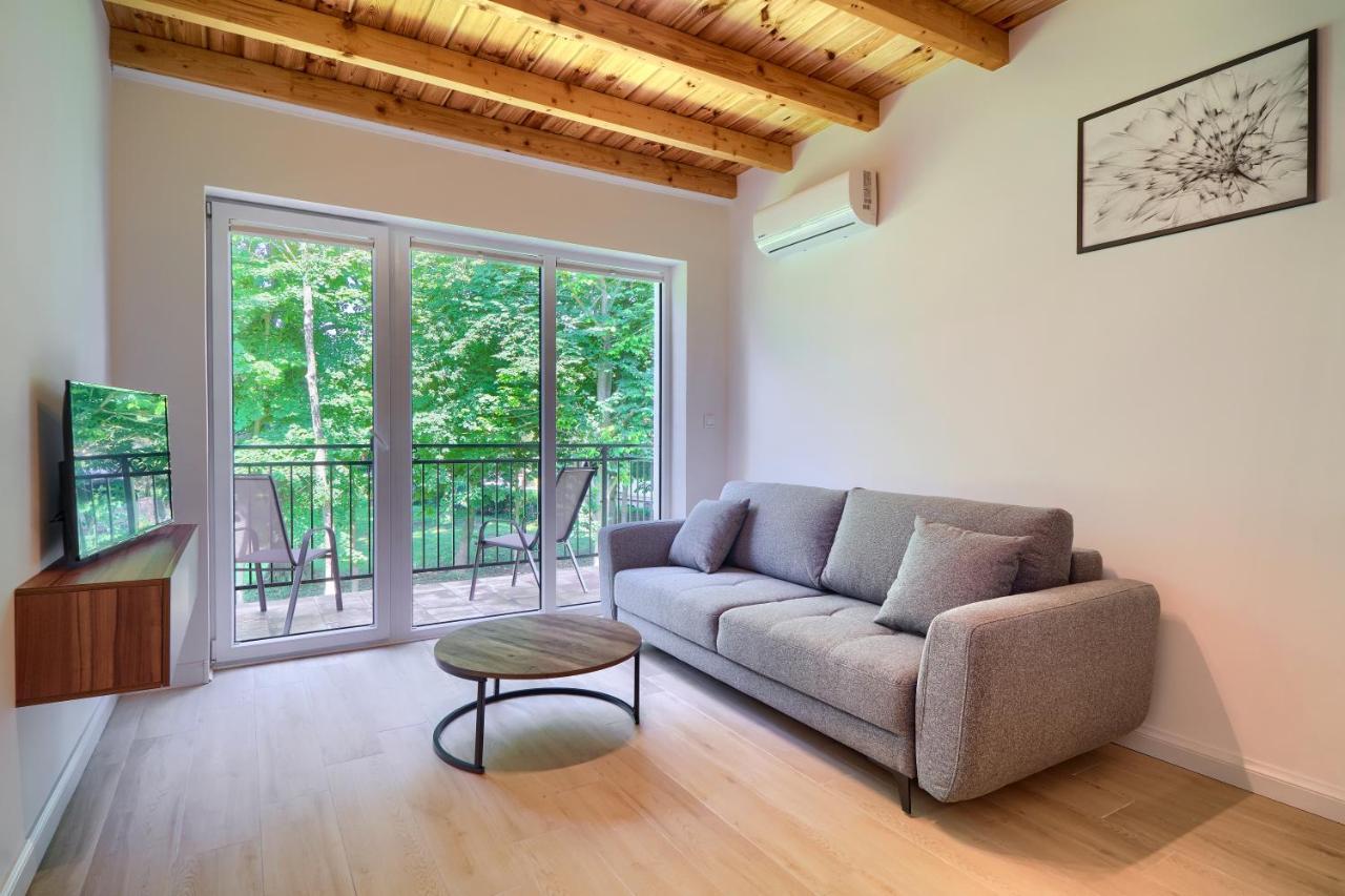 Apartamenty 7 Debow Pleśna Exteriér fotografie