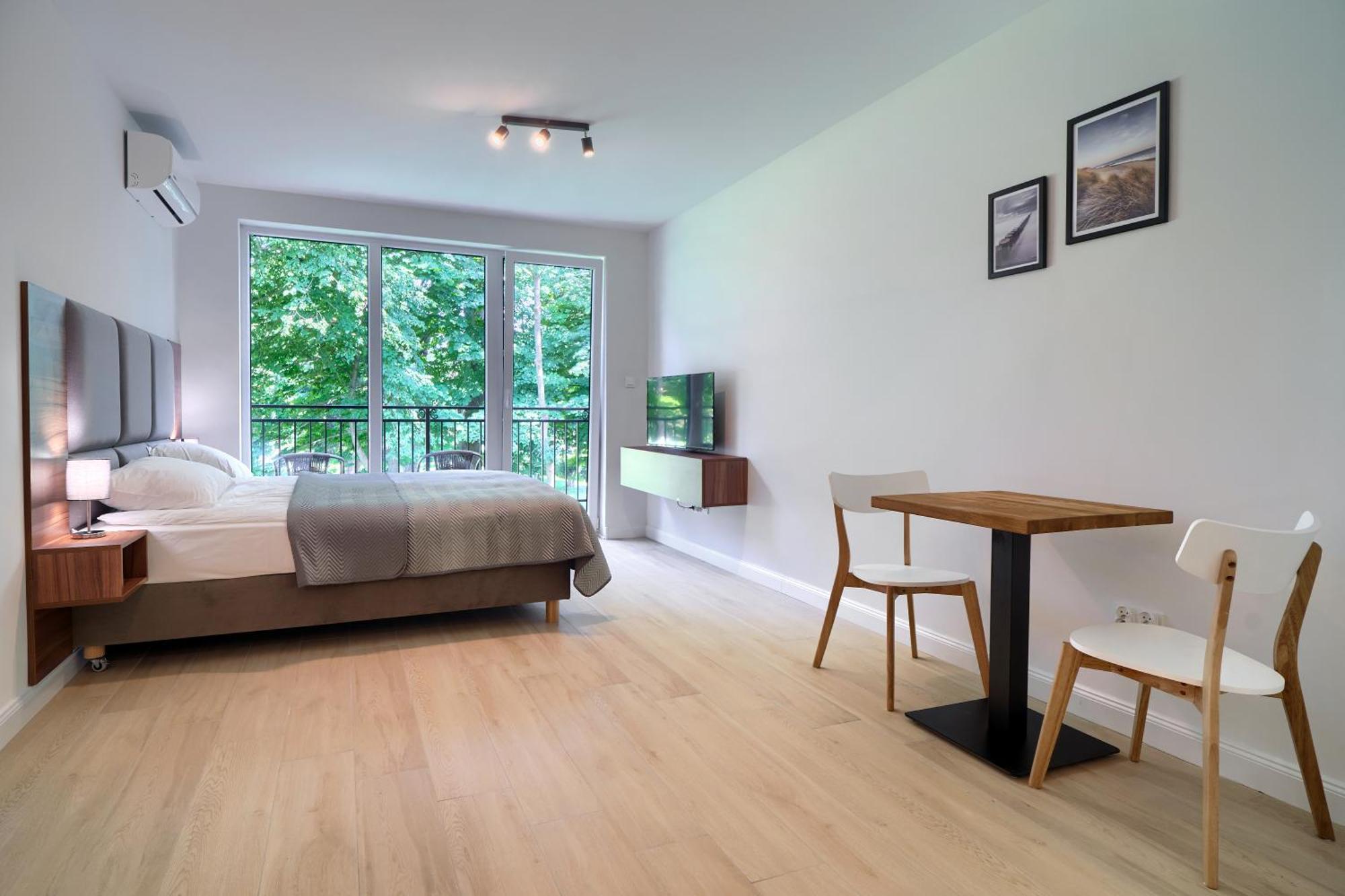 Apartamenty 7 Debow Pleśna Exteriér fotografie